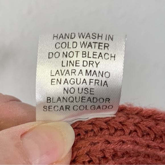 ENTRO Womens Size L Oversized Bulky Heavy Knit Sweater Crew Neck Long Sleeve Hem - Picture 9 of 12